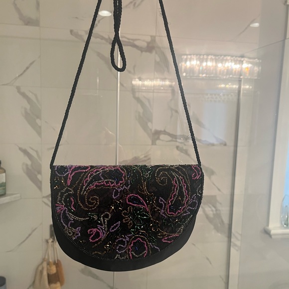 Vintage nicer 🧡quality gala evening bag black satin with jewel tone beading🖤💚 - Picture 10 of 16